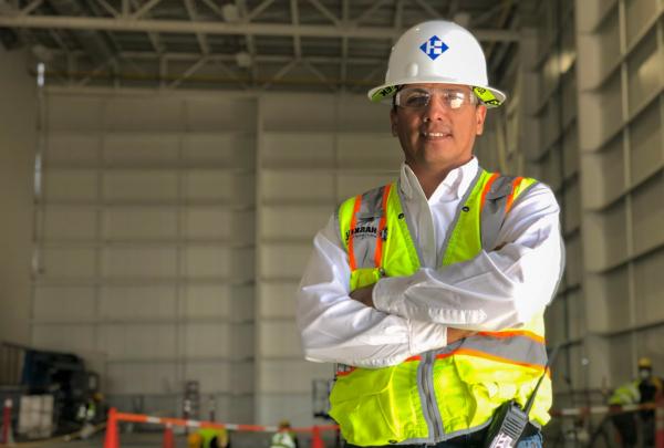 澳门足彩app's Waldo Salado posing on a jobsite.